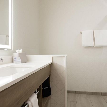 Holiday Inn Express & Suites Memphis East By Ihg מראה חיצוני תמונה